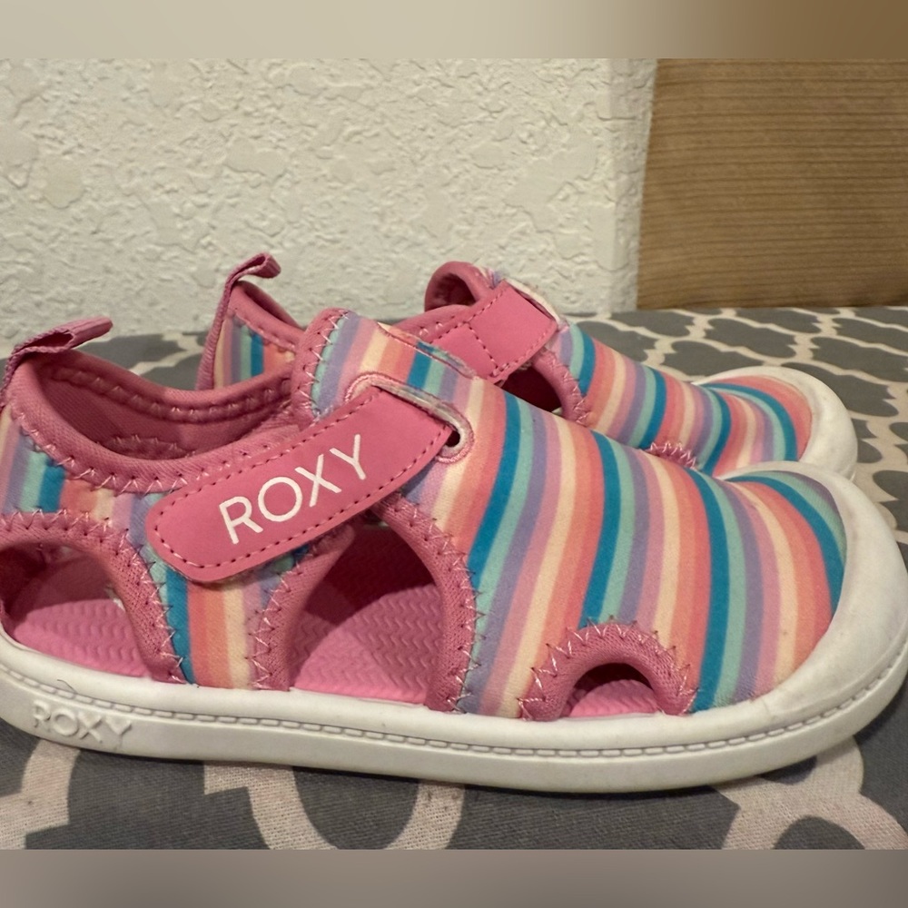 Roxy Grom Sandals Size 10